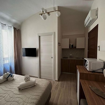 Talos Apartments 산비토로카포 외부 사진