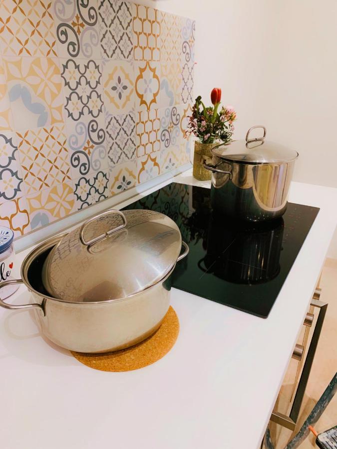 Talos Apartments 산비토로카포 외부 사진
