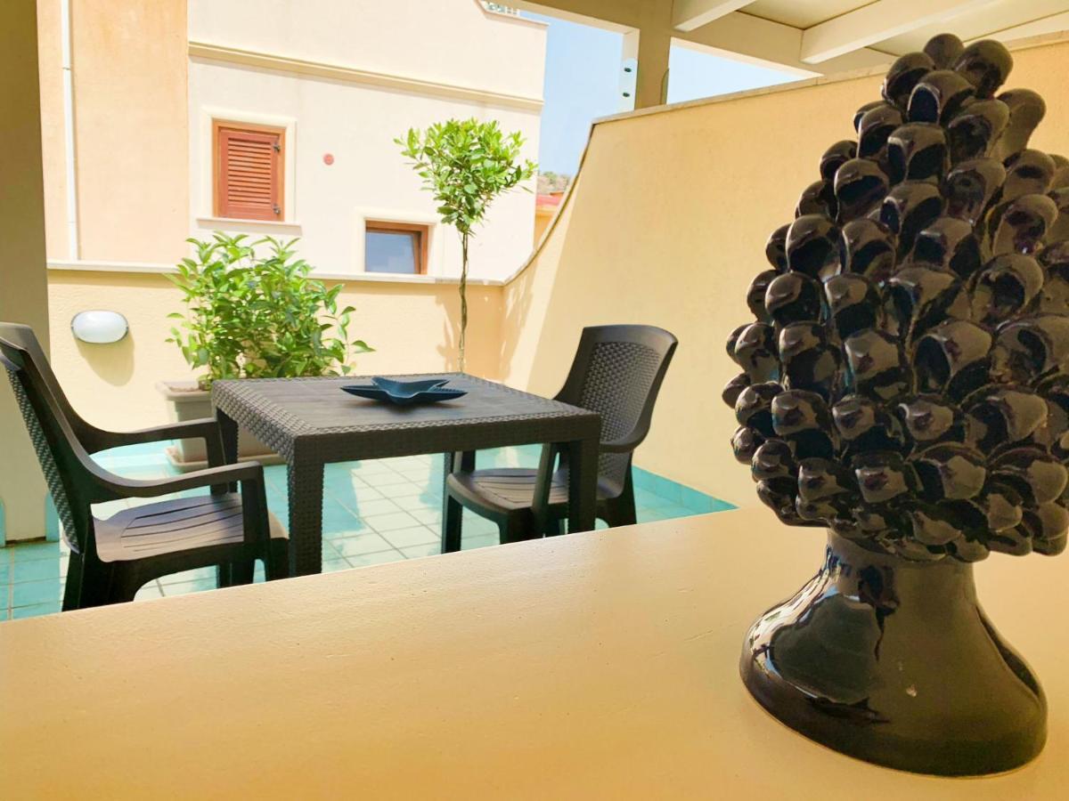 Talos Apartments 산비토로카포 외부 사진