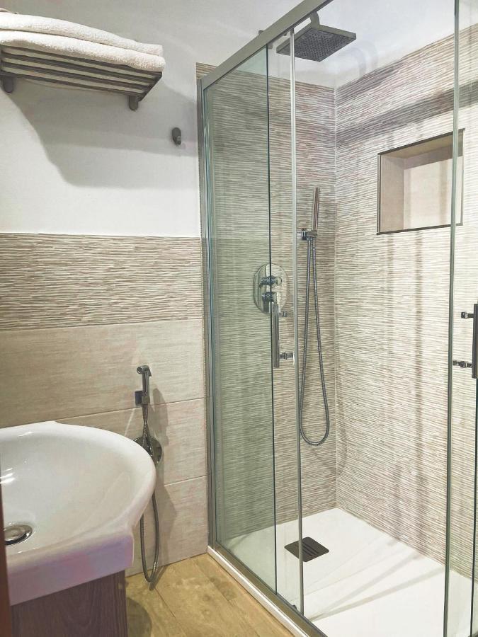 Talos Apartments 산비토로카포 외부 사진