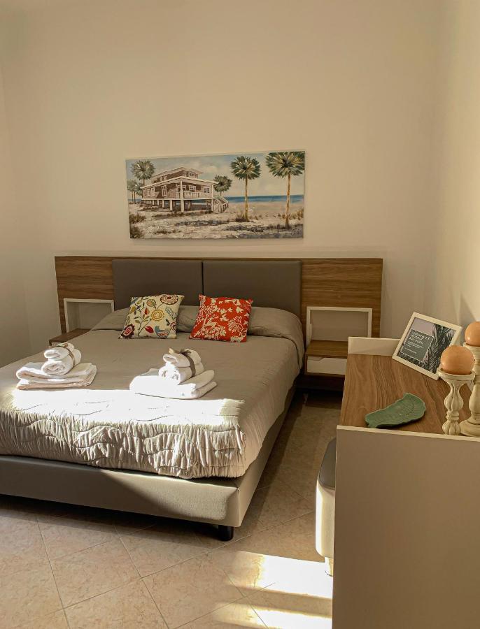 Talos Apartments 산비토로카포 외부 사진