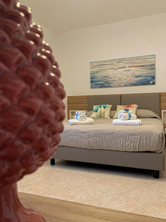 Talos Apartments 산비토로카포 외부 사진