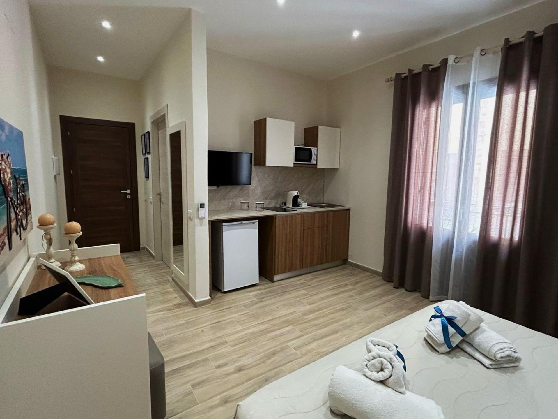 Talos Apartments 산비토로카포 외부 사진